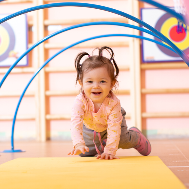 Lo sviluppo sociale: a che età comincerà a giocare con gli altri bimbi?