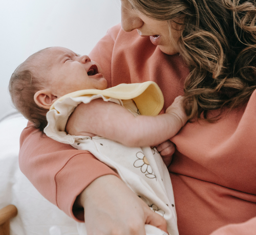 Baby Blues VS Depressione post-partum: quali sono le differenze? - Mustela Italia - 1