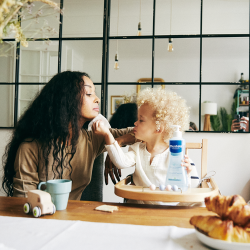 Babysitter, sì o no? - Mustela Italia - 1