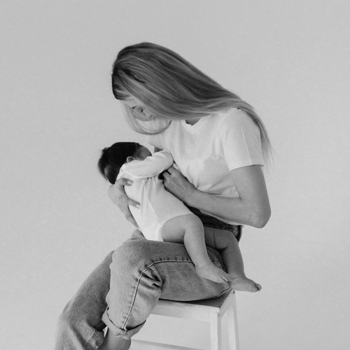 Allattamento al seno - Mustela Italia - 1