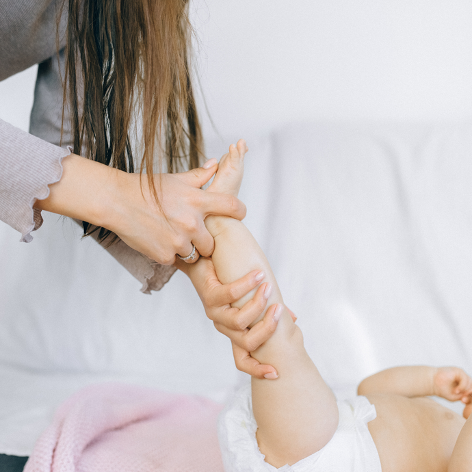 Cos'è la dermatite atopica nei bambini?