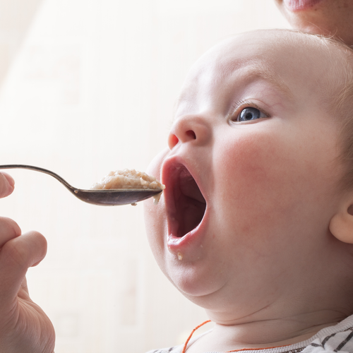 Le abitudini durante i pasti - Mustela Italia - 1