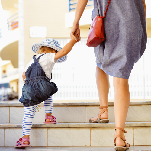 Scuola materna, iniziare col piede giusto: un po' di consigli - Mustela Italia - 1