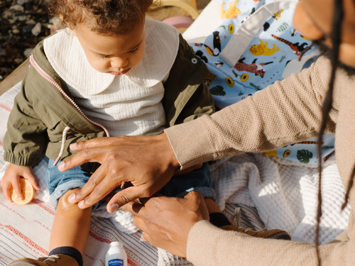 HEADER_COLLEZIONI_SOS_7ec356e3-ea2d-4d6c-966f-f90fa1353a7b - Mustela Italia - 1