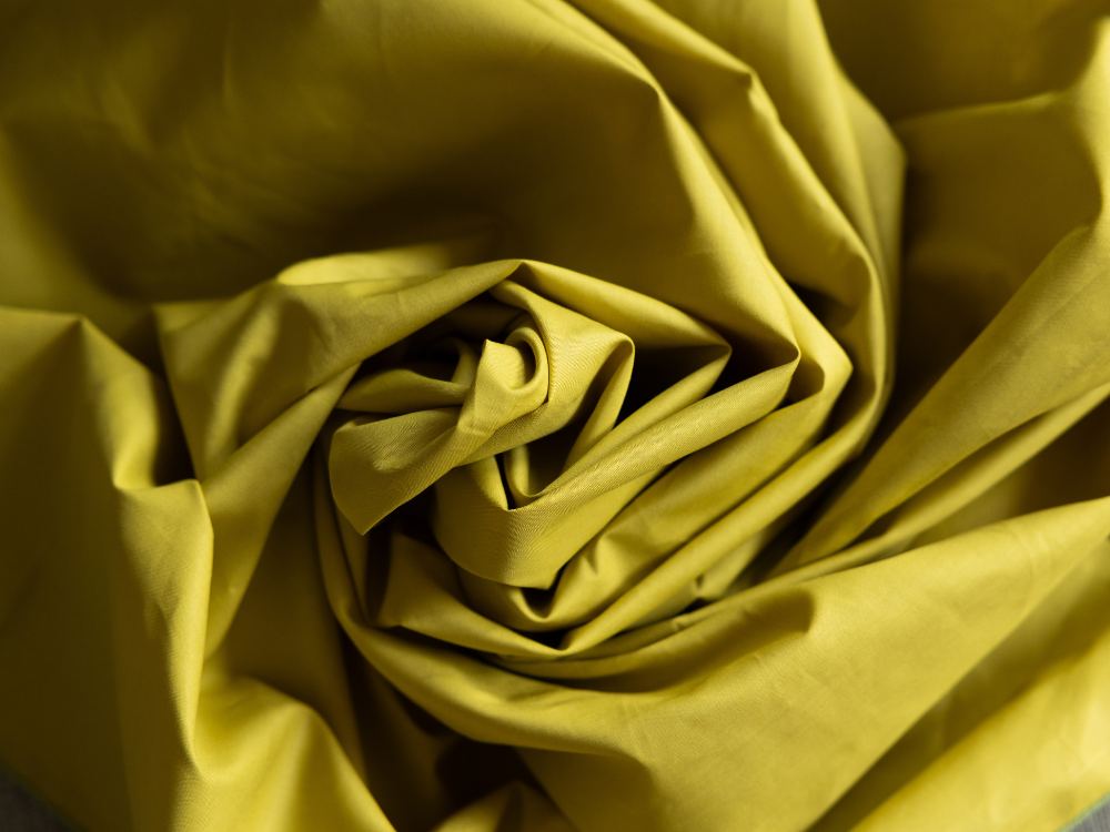 Mussolina gialla in cotone