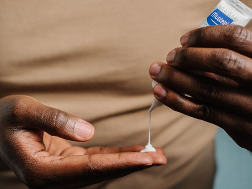 Trattamento crosta lattea - Mustela Italia - 4