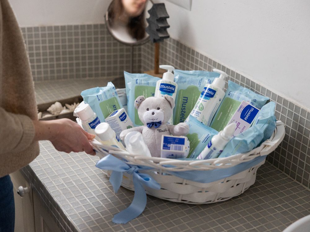 Cesto Gli Essenziali Azzurro: Tutti i Prodotti Must-Have Mustela!